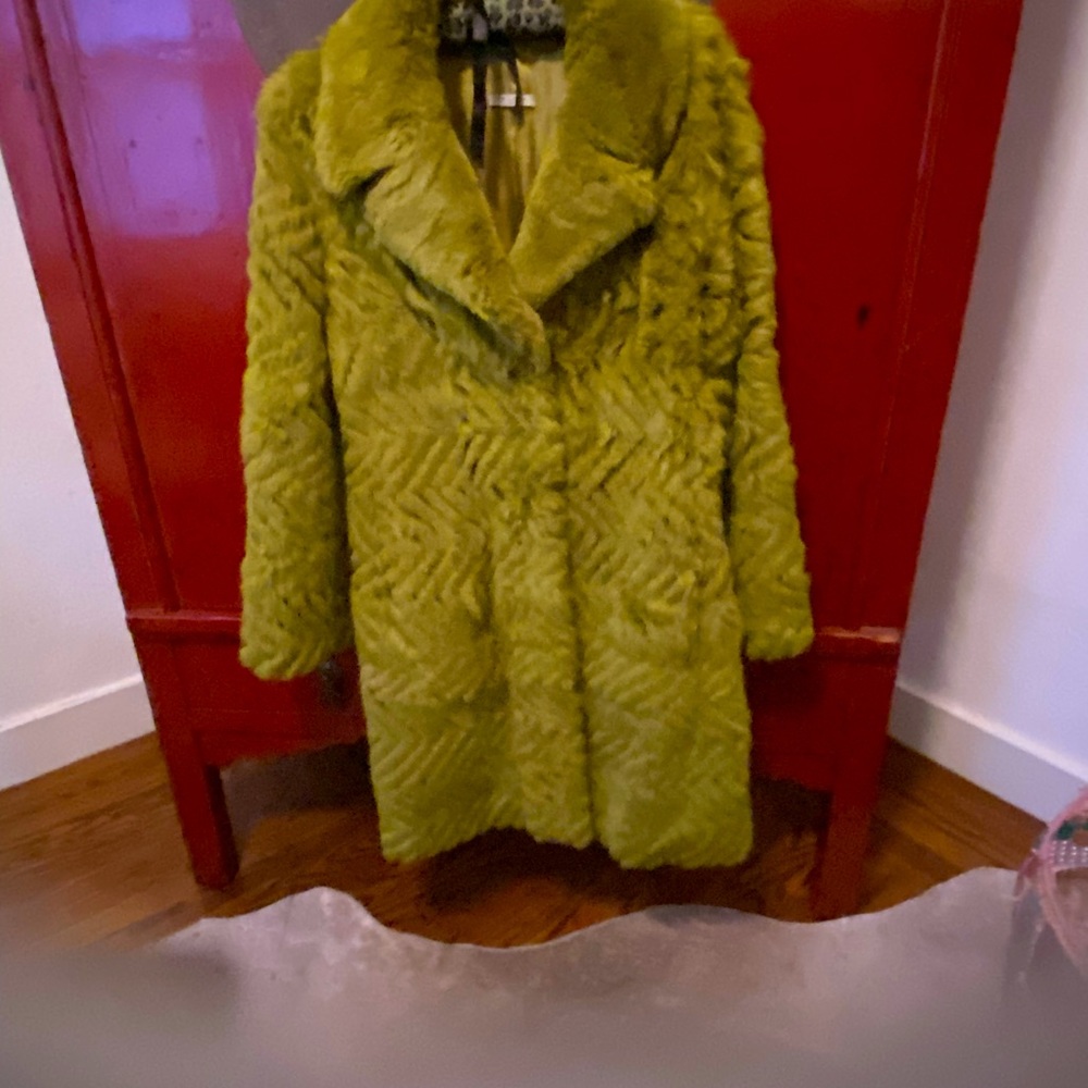 Trilogy Fur coat Rabbit - Picture 5 of 16